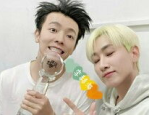 娱乐八卦吃瓜素材,揭秘明星幕后故事，吃瓜群众的热议焦点